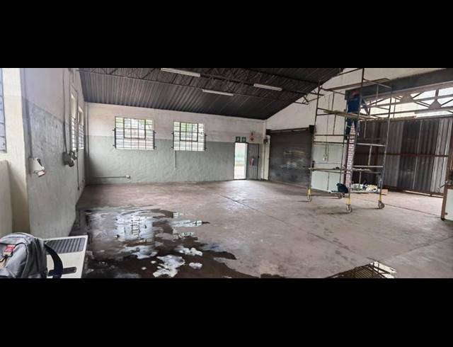 INDUSTRIAL PROPERTY TO RENT IN KOEDOESPOORT INDUSTRIAL